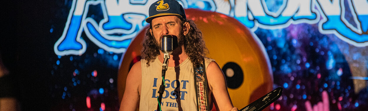 Alestorm: Eligimos las 10 mejores canciones para saltar por la borda