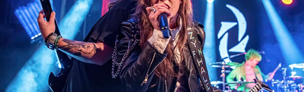 Nadie sobrevive a la tormenta Halestorm