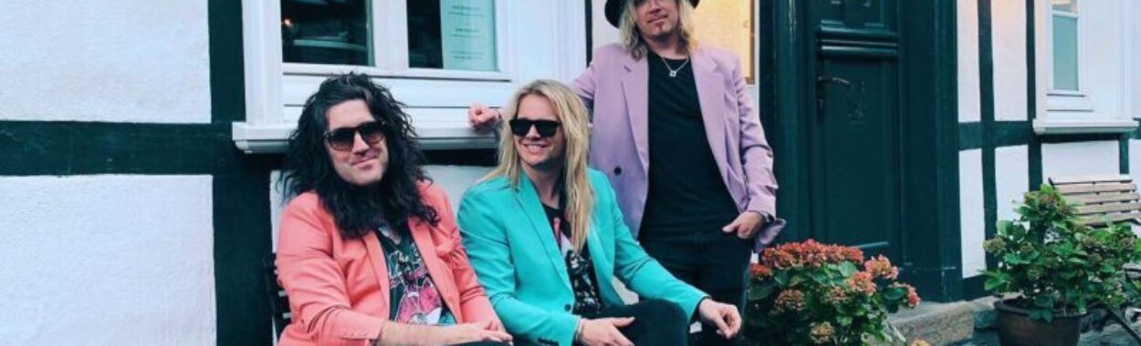 Reckless Love sorprenden con “Master of Thunder”