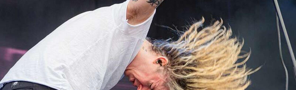 Underoath sigue en la dirección correcta con “Shame”