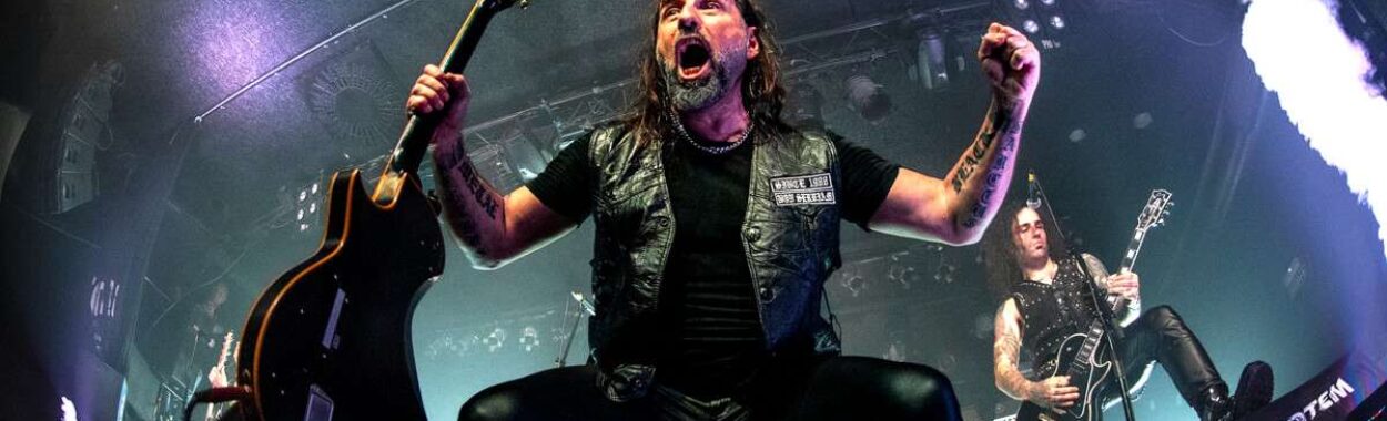 Rotting Christ en Pamplona: “La carga del metal helénico”