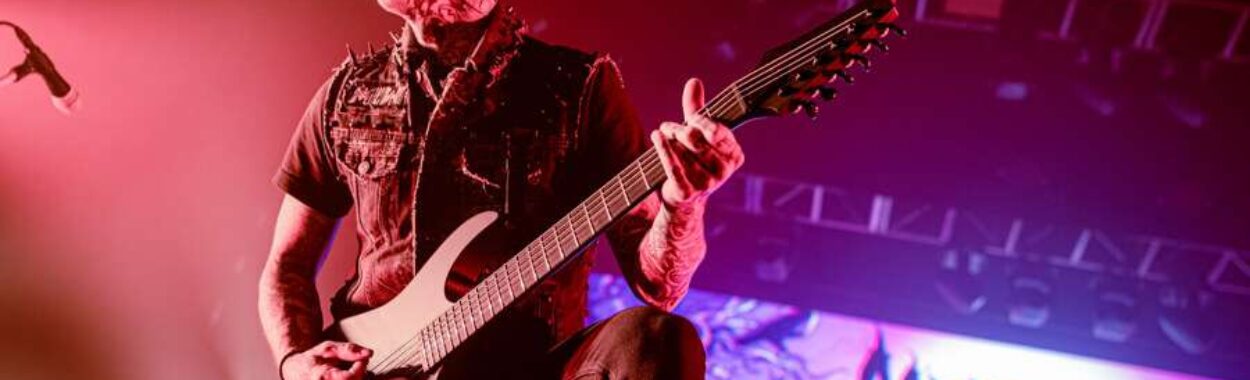 Motionless in White publica el videoclip de “Afraid of the Dark”