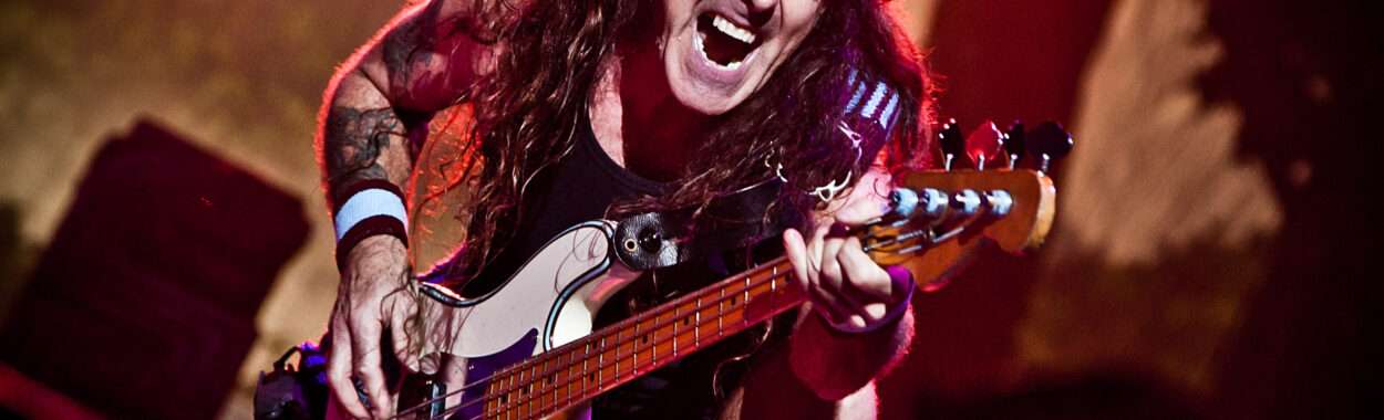Detrás Del Lente: Renace La Expo “Iconos Del Heavy Metal”