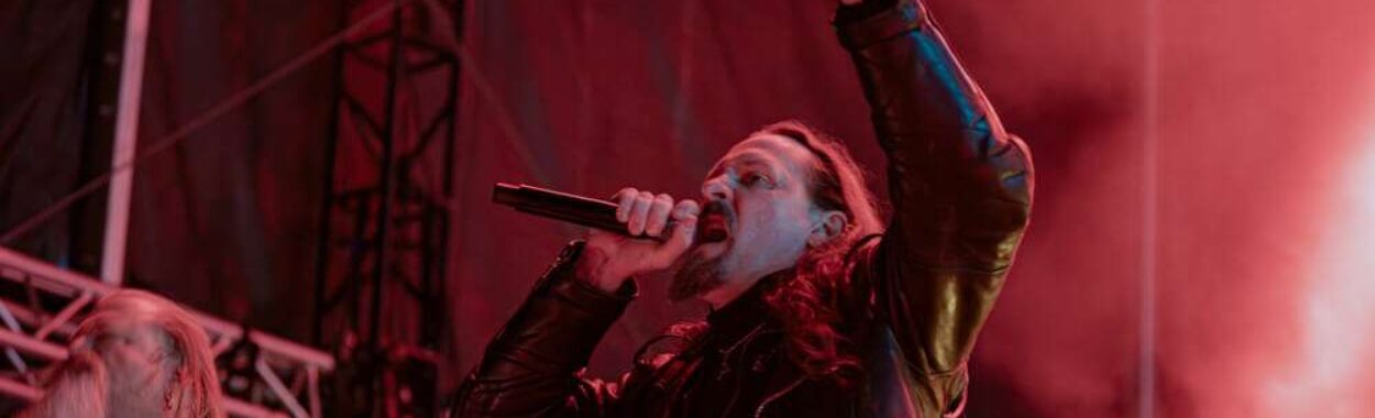 Brutal Assault 2025 – Dia 2: “La muralla arde, y nosotros también”
