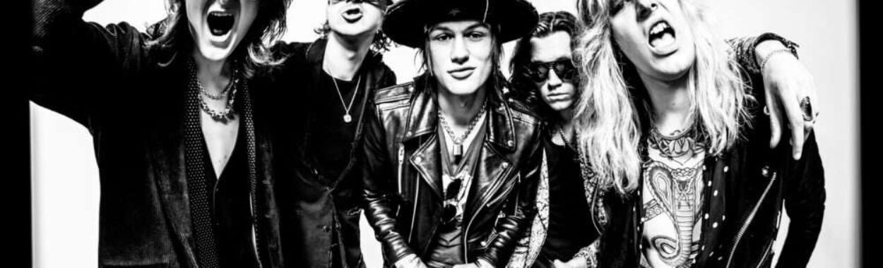 Velveteen Queen rockean como antaño en “Too Far Gone”