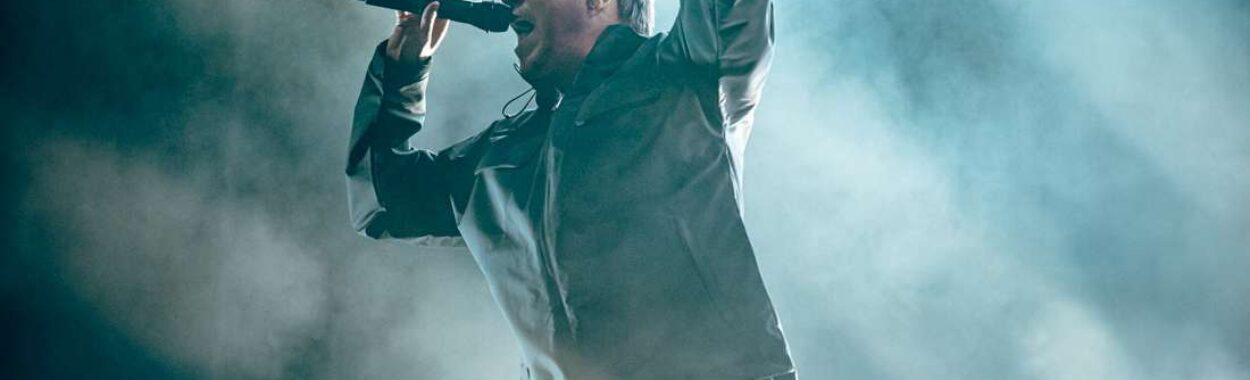 Architects estrena “Broken Mirror” en forma de videoclip