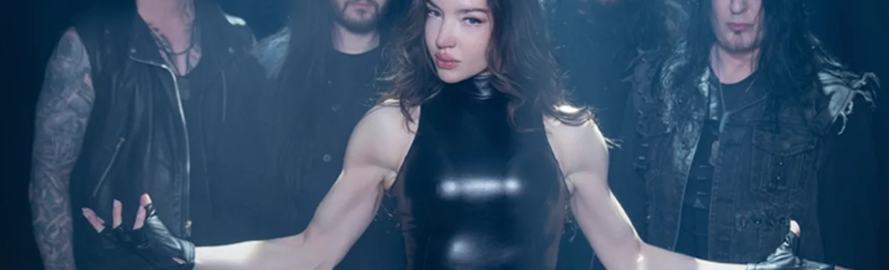 Ahora Si Es Oficial: Arch Enemy Tiene Nueva Vocalista Y Estrena Video